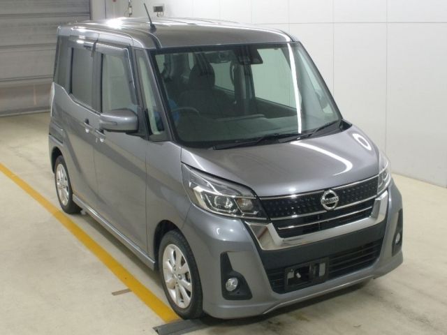 3050 Nissan Dayz roox B21A 2018 г. (NAA Nagoya)